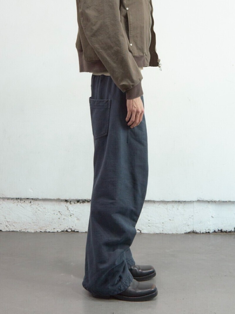 NVRFRGT MENS CURVED LEG LOUNGE PANTS IMAGE2