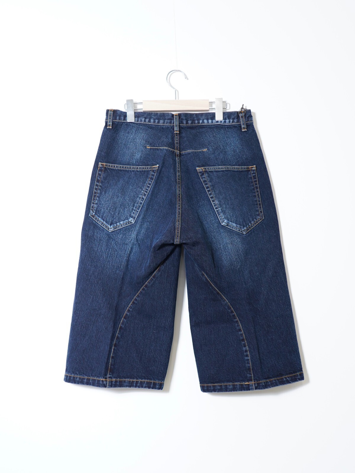 NVRFRGT 남성 3D TWISTED JORTS 이미지2
