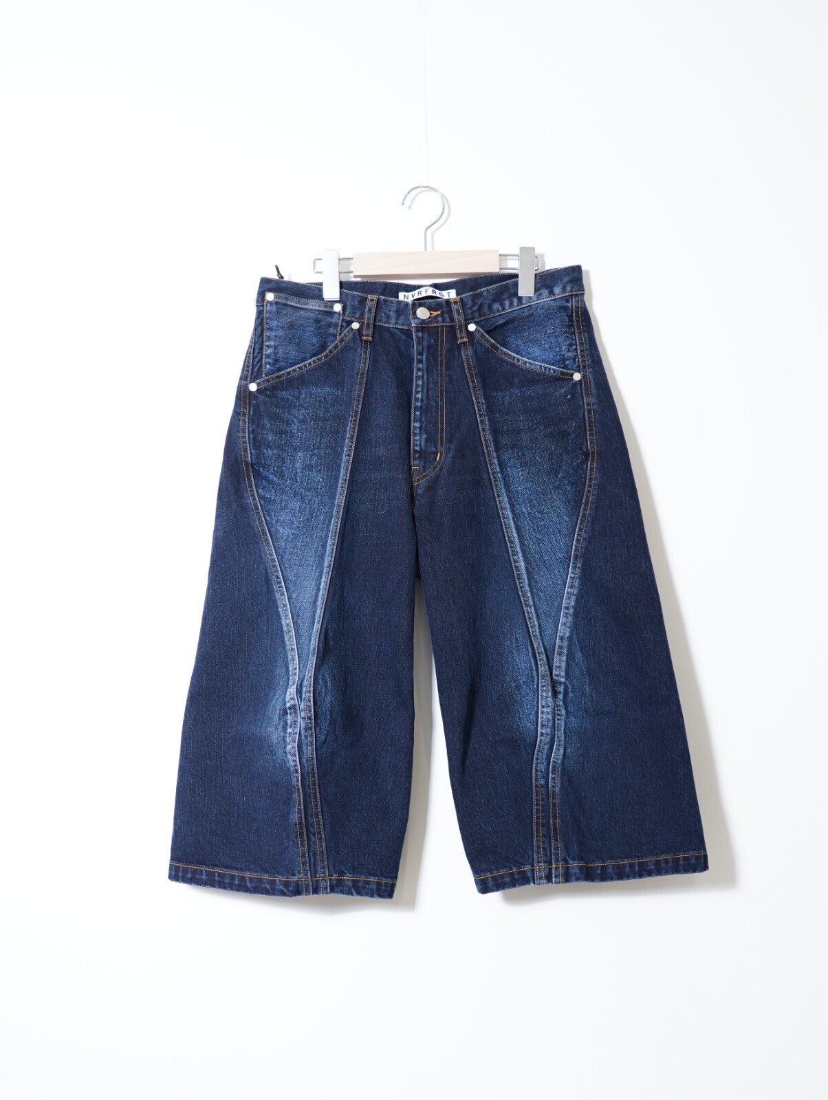 NVRFRGT 남성 3D TWISTED JORTS 이미지1