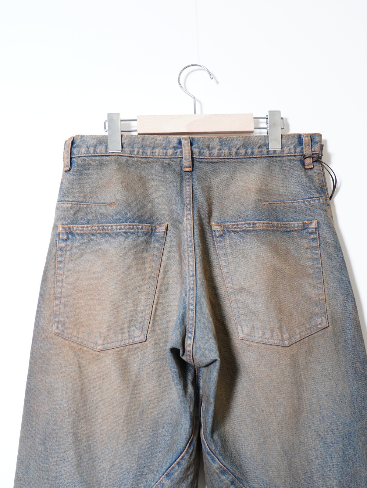 NVRFRGT 남성 3D TWISTED WIDE LEG JEANS 이미지9