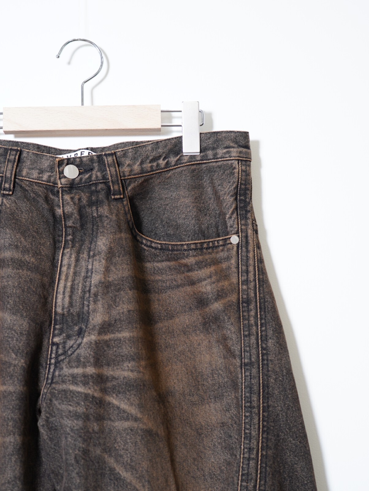 NVRFRGT 남성 3D TWISTED WIDE LEG JEANS 이미지18