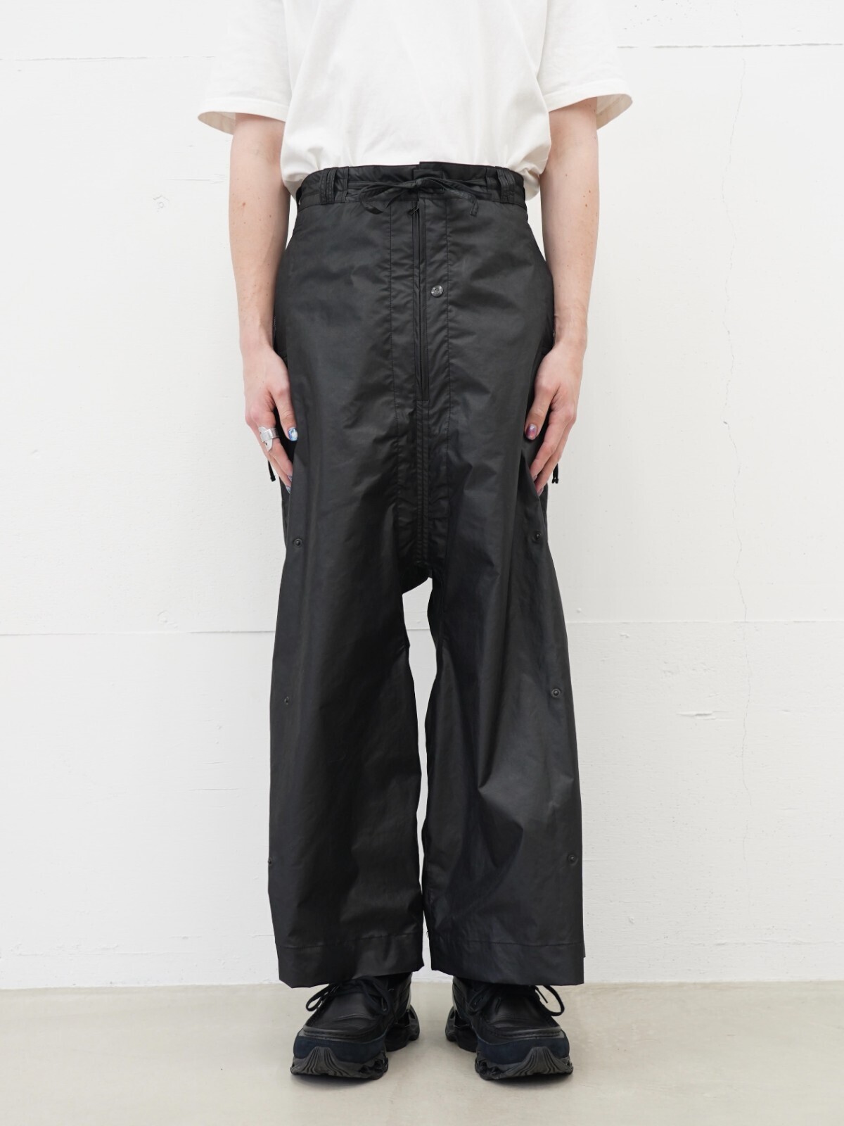 JIAN YE 男裝 GUAI MORPH PANTS 圖片2