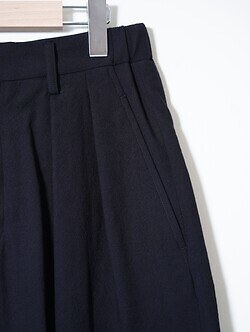 IRENISA 男士 TWO TUCKS WIDE SHORTS 图片4