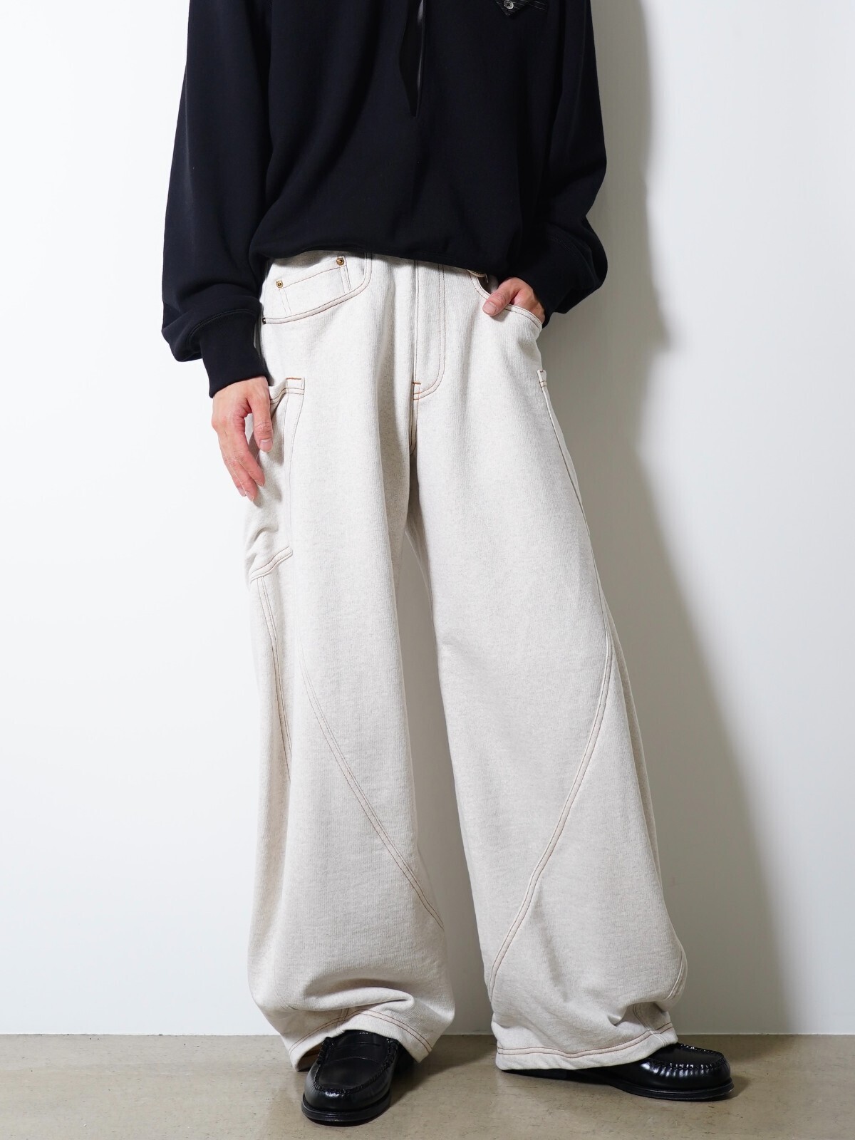 KHOKI WOMENS & MENS 3D Cutting Sweat Pants IMAGE4