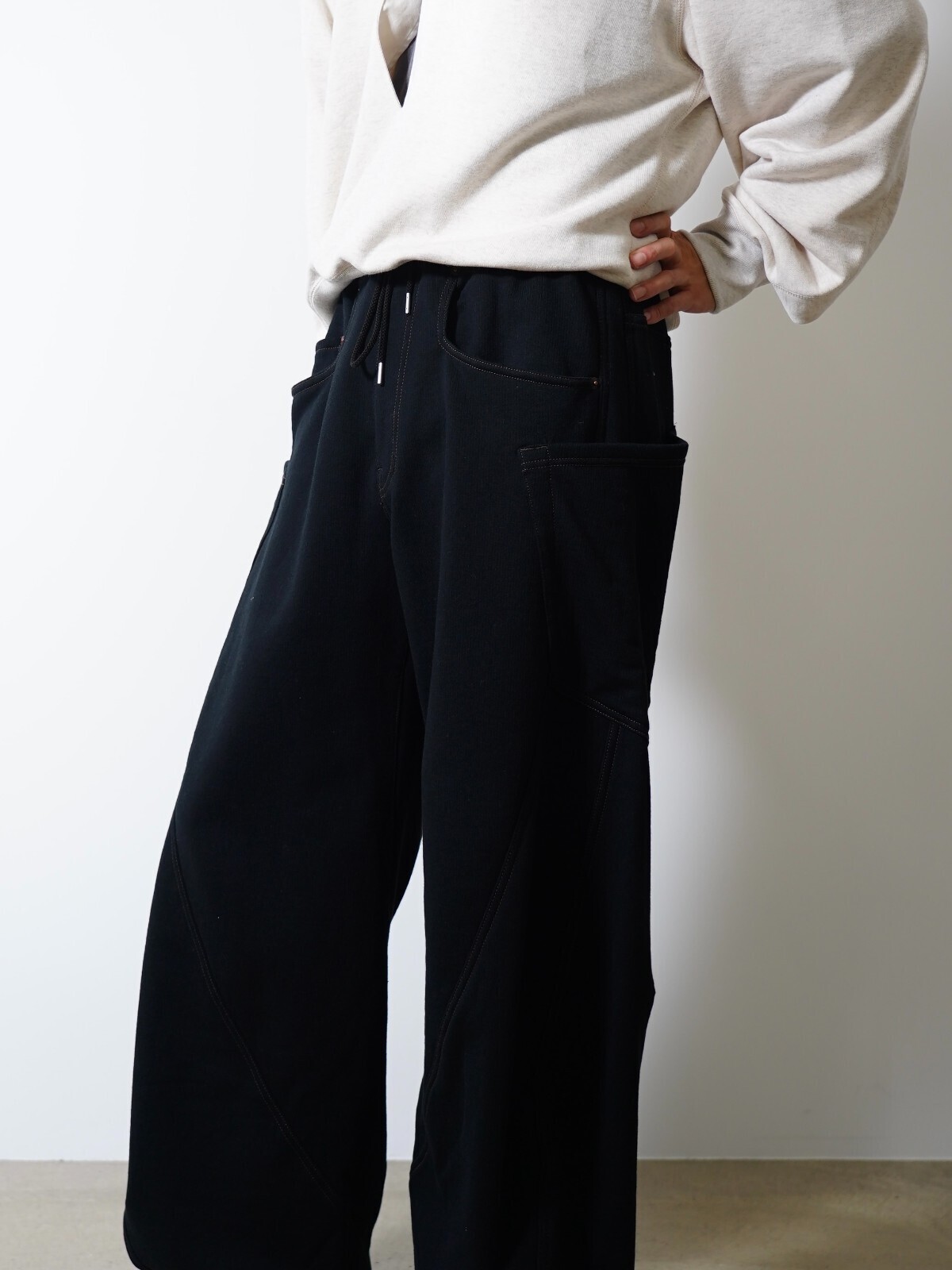KHOKI WOMENS & MENS 3D Cutting Sweat Pants IMAGE28