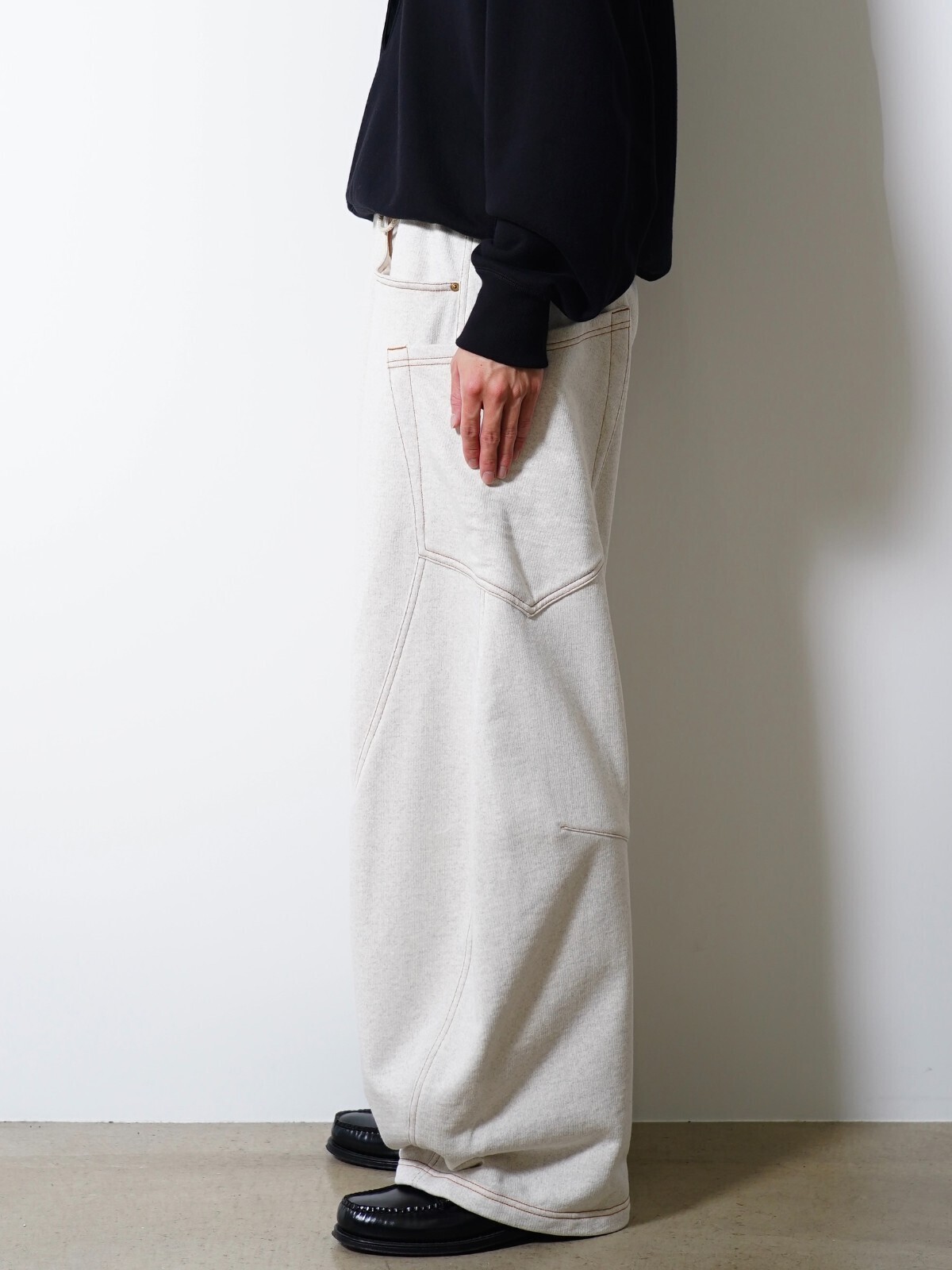 KHOKI WOMENS & MENS 3D Cutting Sweat Pants IMAGE2