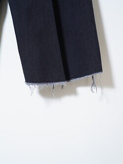saby 여성 & 남성 TUCK-BAGGY TYPE 3- Surface dyeing Denim -  이미지7