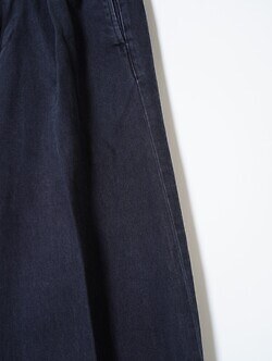 saby 여성 & 남성 TUCK-BAGGY TYPE 3- Surface dyeing Denim -  이미지5