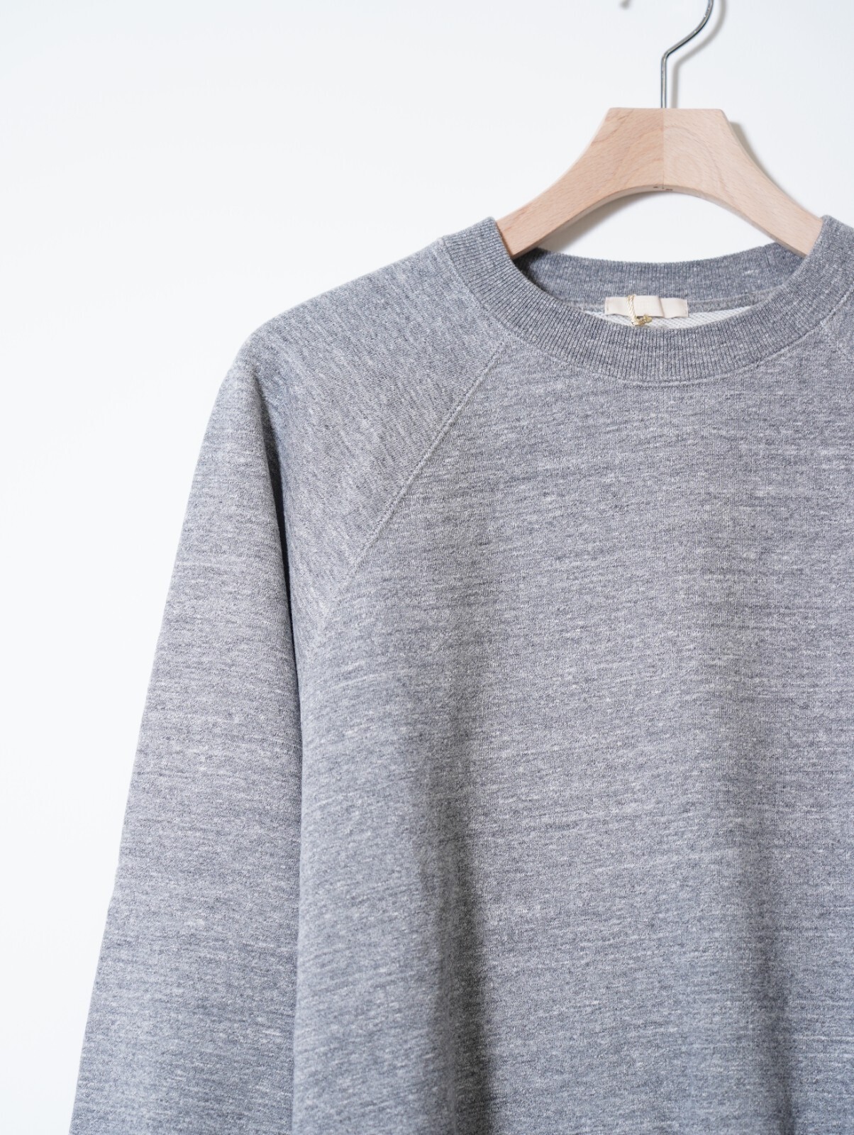 ULTERIOR 여성 & 남성 FADED SILKY TERRY SWEAT SHIRT 이미지3