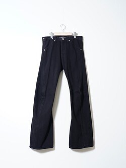 ネヴァーフォーゲット メンズ 3D TWISTED JEANS  画像1