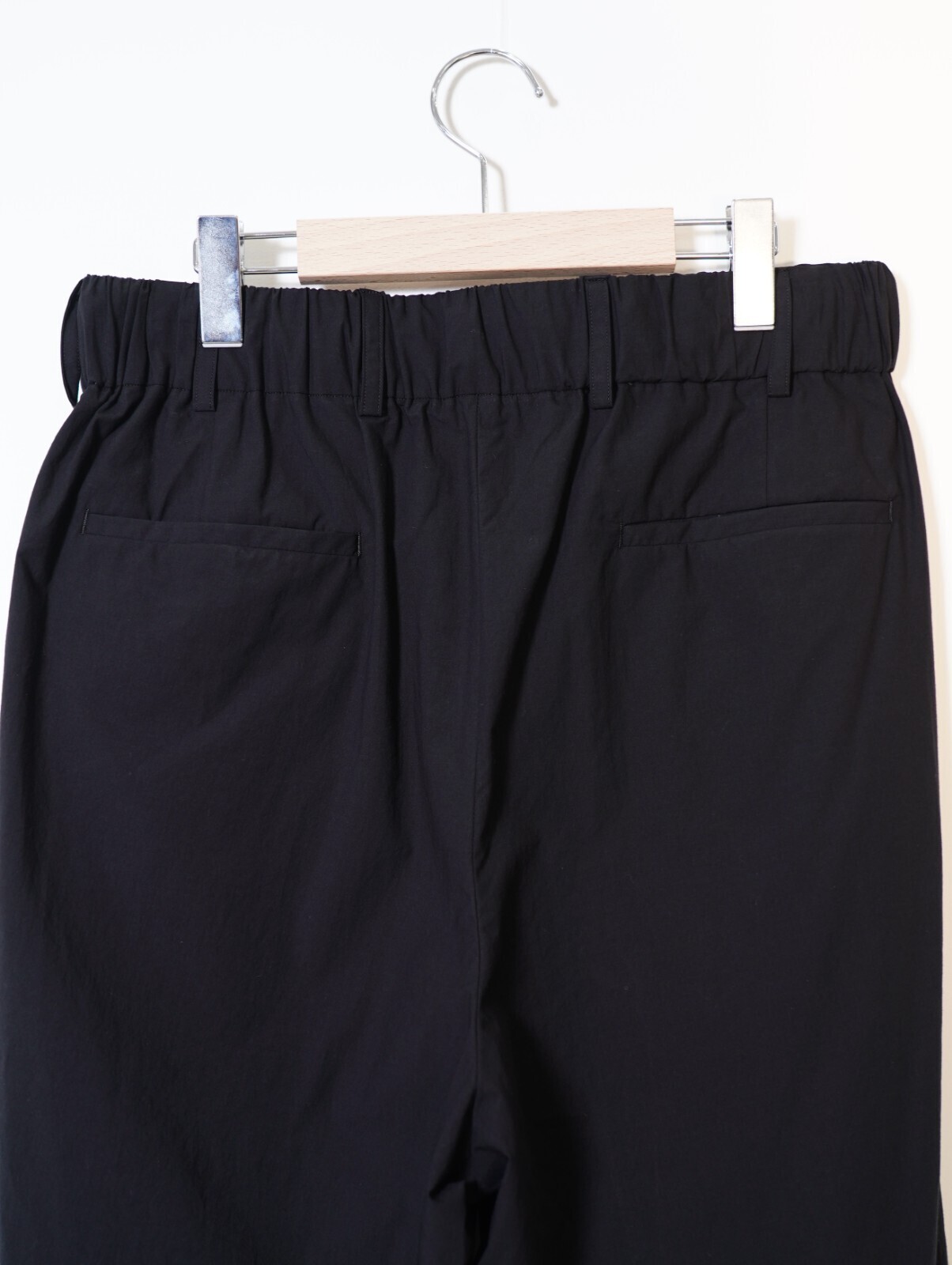 Blanc YM WOMENS & MENS Soft Cotton Knee Tuck Pants IMAGE5
