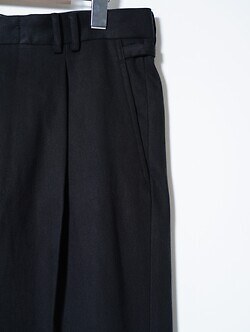YOKE 남성 1Pleated Wide Tapered Trousers 이미지8