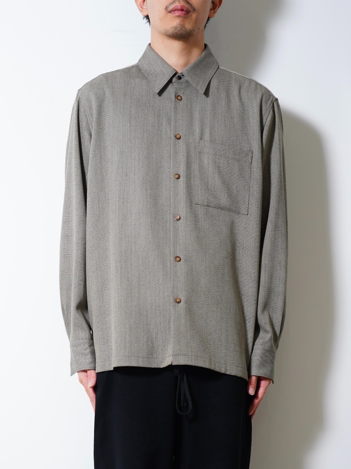 IRENISA 男士 BOXY SHIRT 写真1