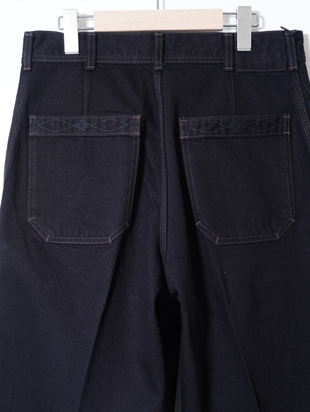 SARTO MENS DENIM EMBROIDERY TUCKED WIDE TROUSERS IMAGE18