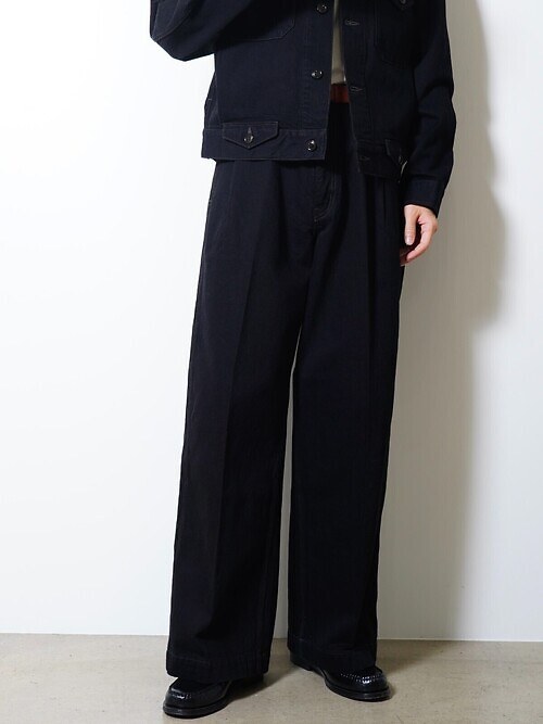 DENIM EMBROIDERY TUCKED WIDE TROUSERS｜SARTO 남성
