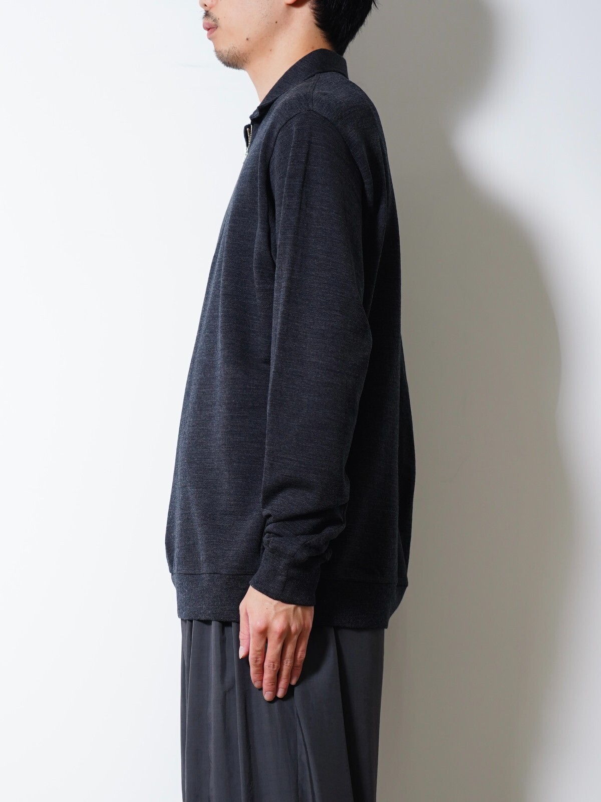 Product Twelve 남성 Super 140's Melino Wool Half Zip 写真2