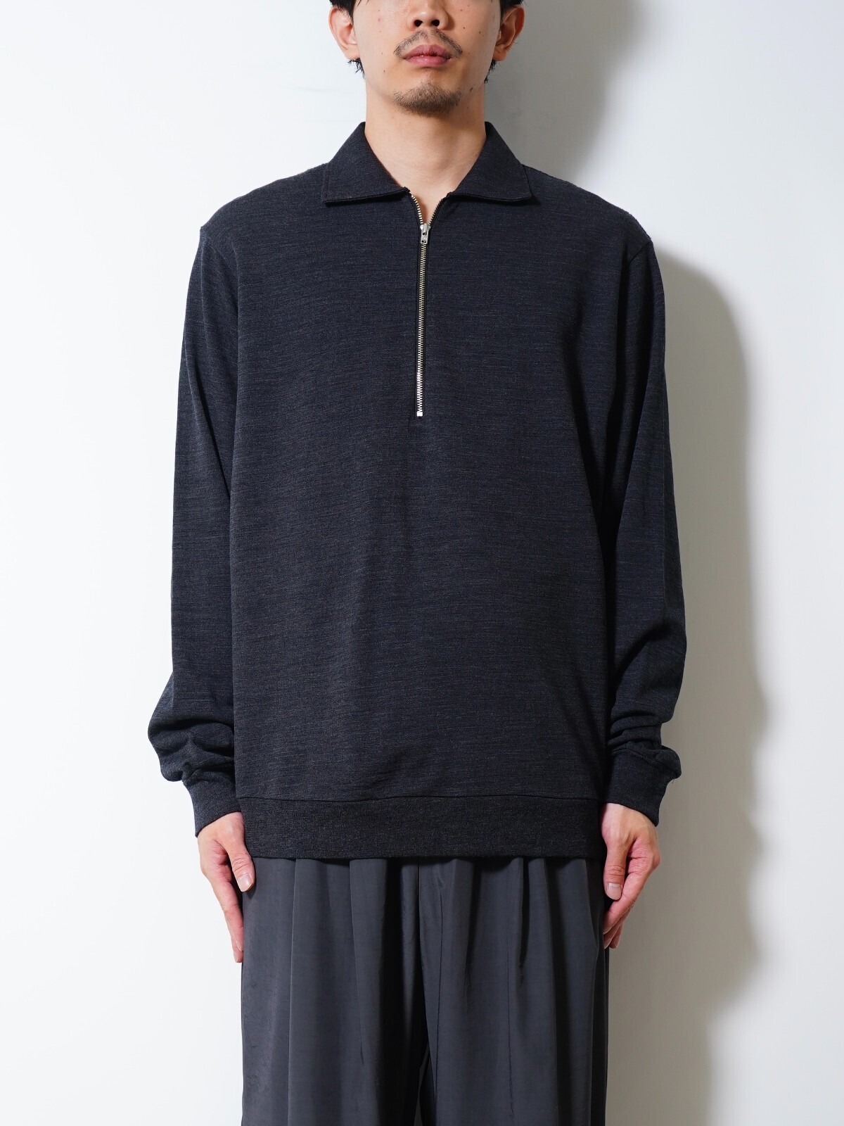 Product Twelve 남성 Super 140's Melino Wool Half Zip 写真1
