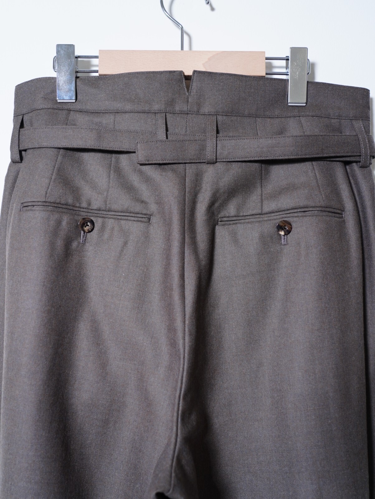 IRENISA MENS BELTED HIGH-WAIST BAGGY PANTS IMAGE5