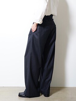 IRENISA 남성 BELTED HIGH-WAIST BAGGY PANTS 이미지17