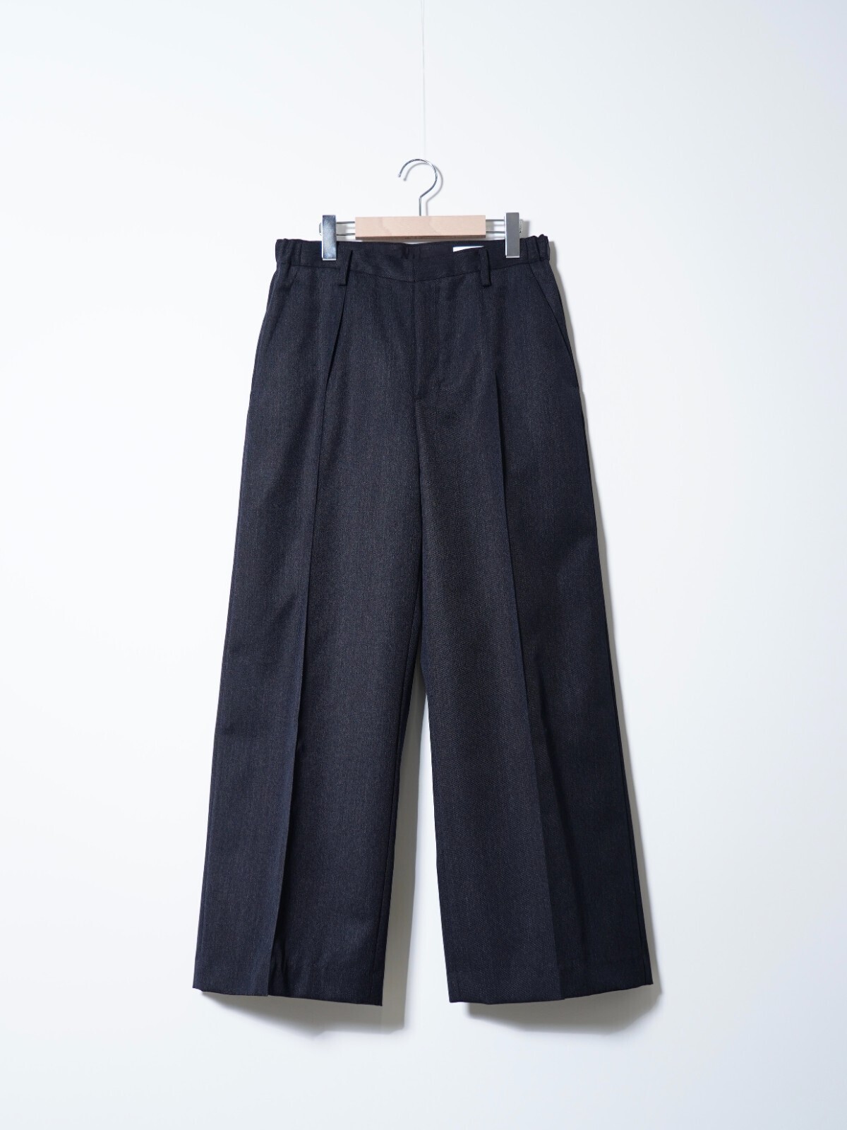 IRENISA MENS ONE-TUCK BAGGY TROUSERS IMAGE1