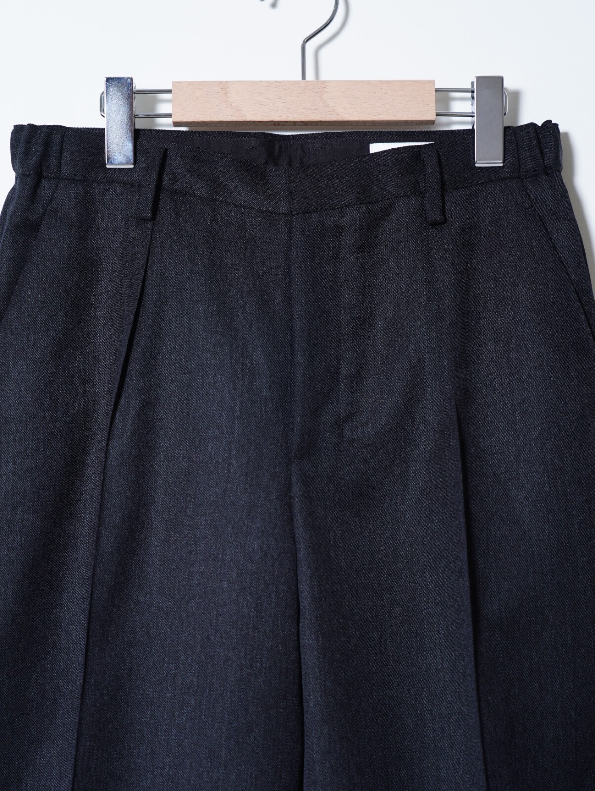 IRENISA MENS ONE-TUCK BAGGY TROUSERS IMAGE3