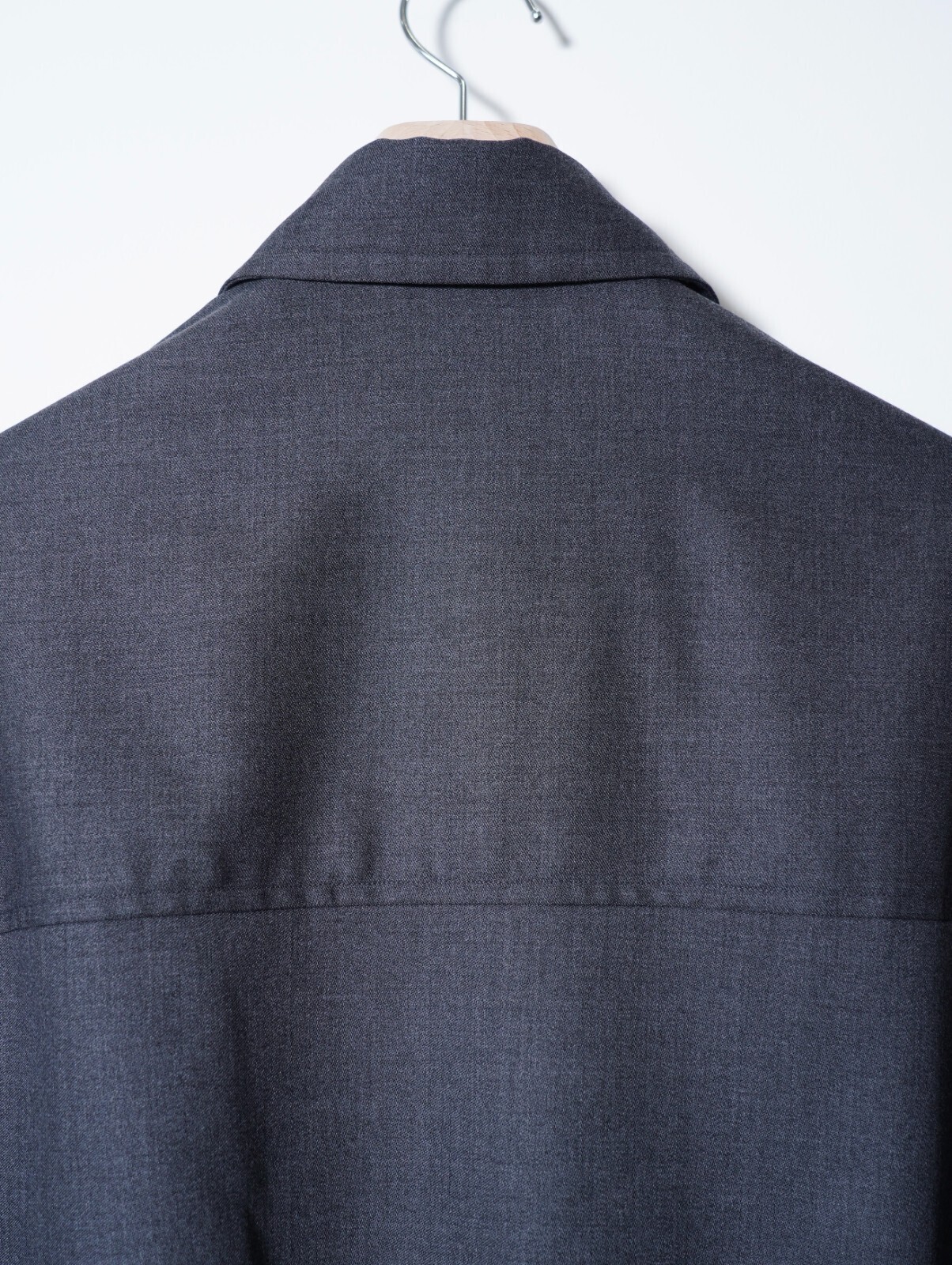 nonnotte MENS Draping Big Yoke Raglan Drizzler Jacket IMAGE5