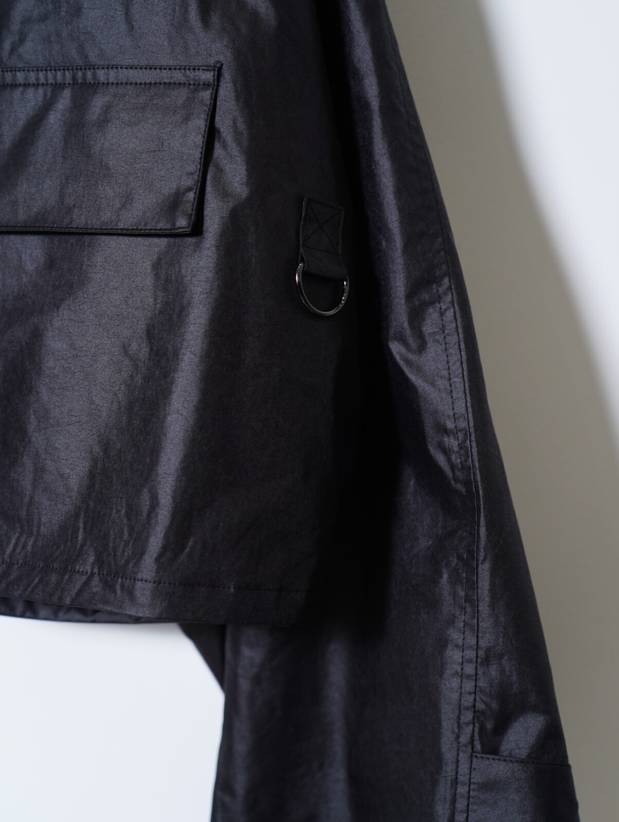 DAIRIKU 남성 "Big Sleeve” Oiled Fisherman Jacket 이미지5