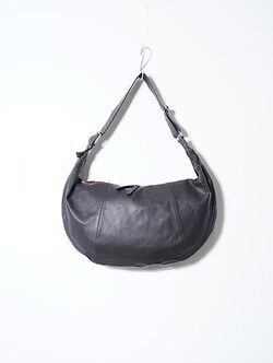 YOKE 여성 & 남성 Carf Leather Shoulder Bag 이미지1