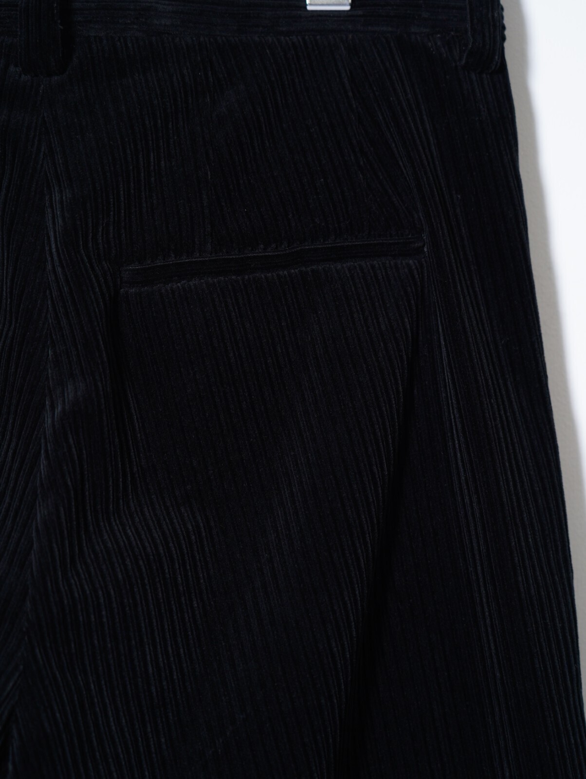 BISOWN MENS MIXED-WALE CORDUROY 2TUCK TROUSERS IMAGE7