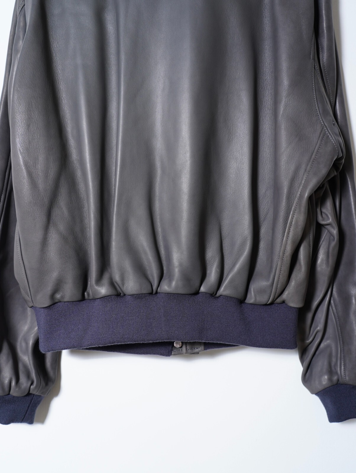 YOKE 남성 Lamb Leather Bomber Jacket 이미지9
