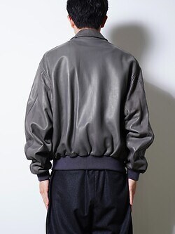 YOKE 남성 Lamb Leather Bomber Jacket 이미지13