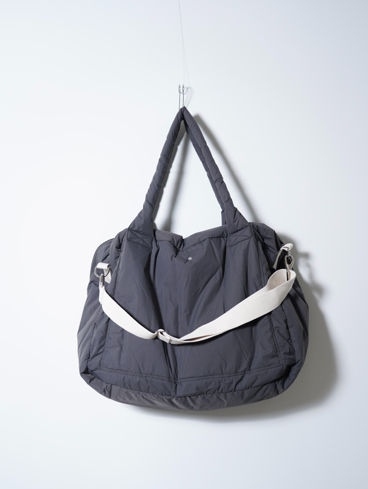 Abelia Edoward Goucha WOMENS & MENS STRIDE PADDED BAG  IMAGE13