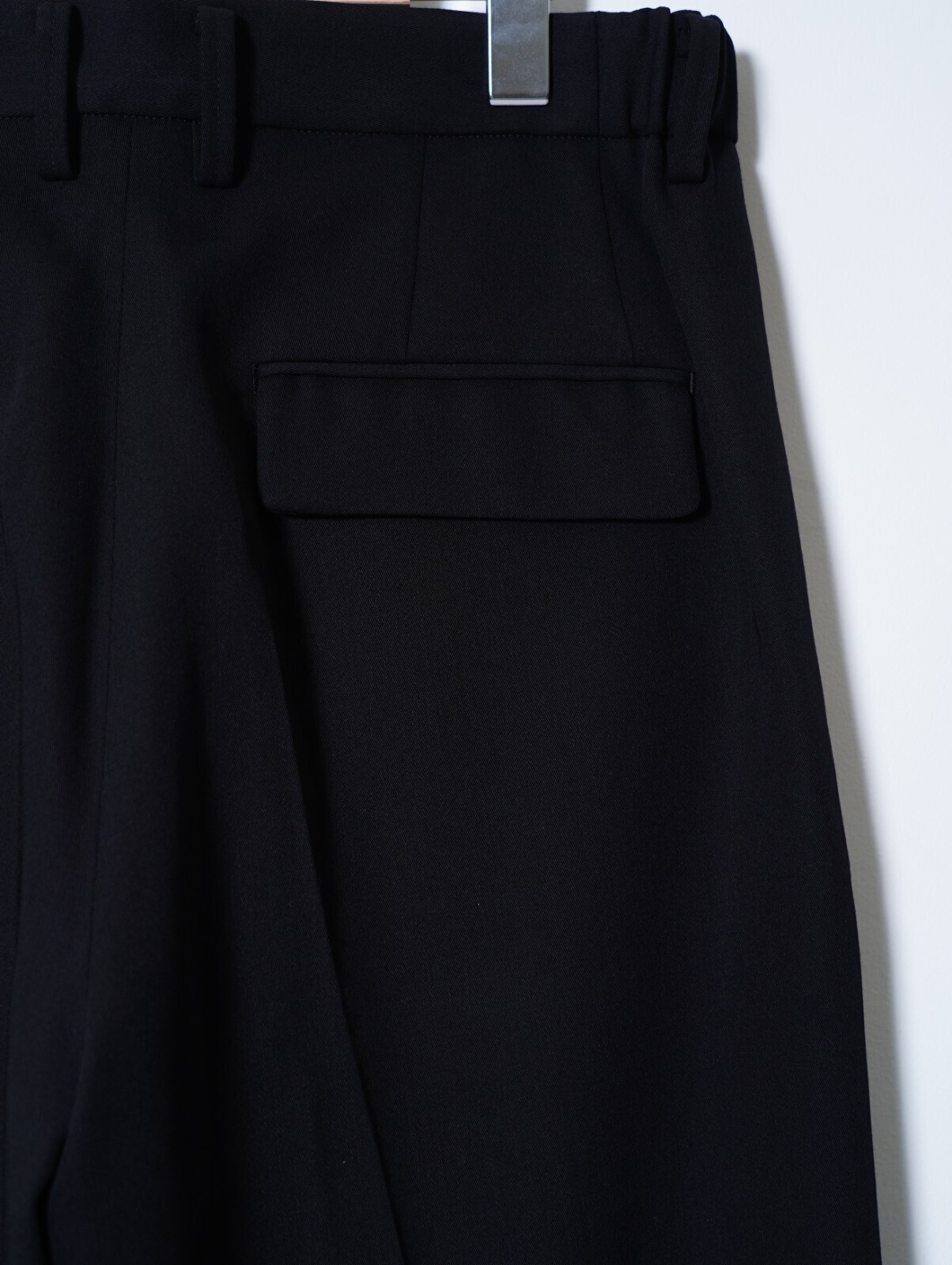 IRENISA 남성 TWO-TUCKS WIDE TROUSERS 이미지11