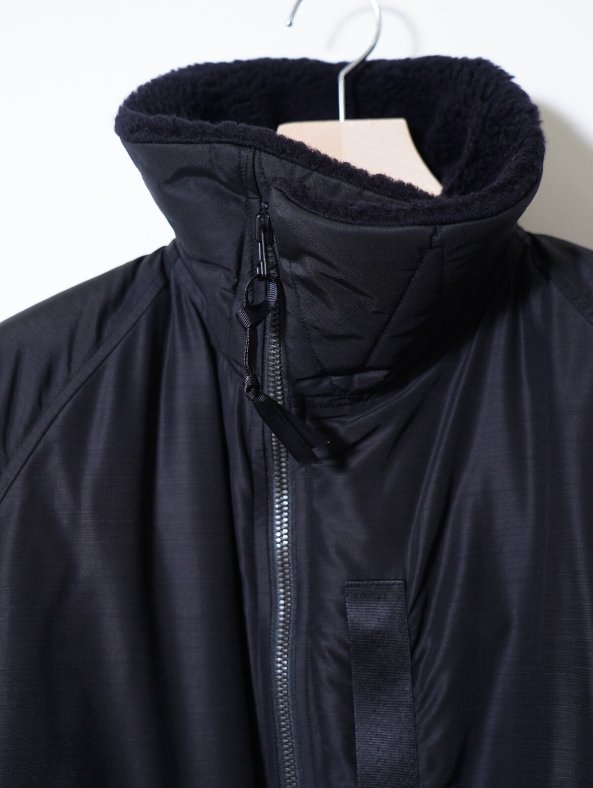 Product Twelve 남성 Light Wool Nylon Puffer Jacket 이미지11