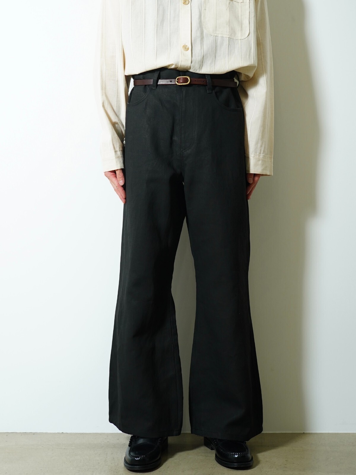 YUTASETOGAWA 남성 5 POCKET TROUSERS - PIGMENT LINEN 이미지1