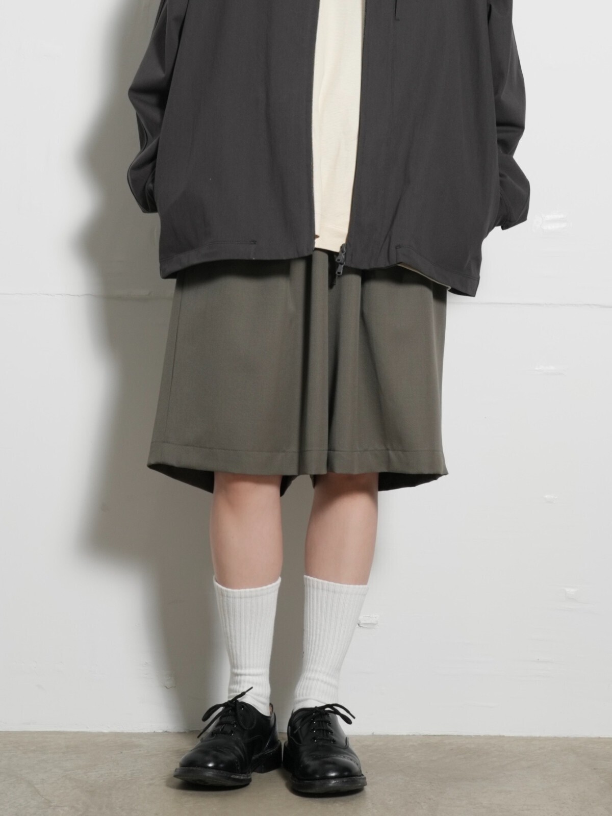 Blanc YM 女裝 & 男裝 Wide Easy Half Trousers 圖片11