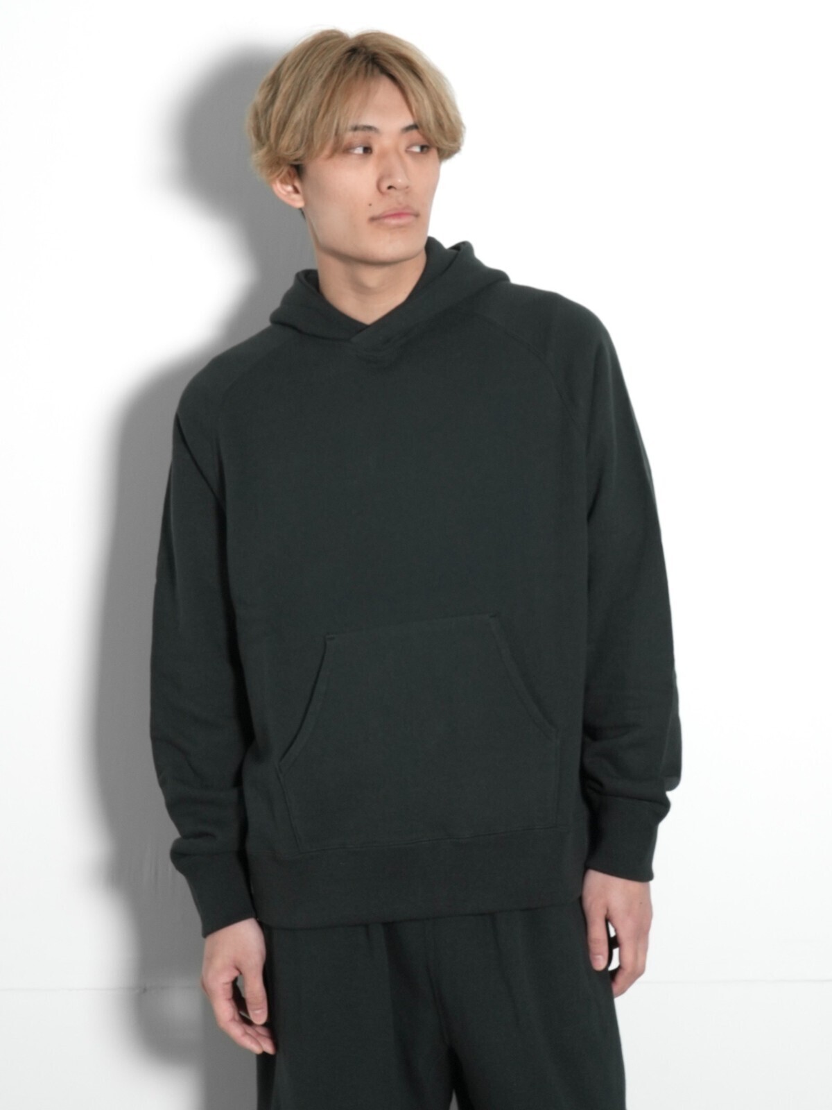 CURLY&Co. WOMENS & MENS RAFFY P/O HOODIE (oversized) IMAGE15