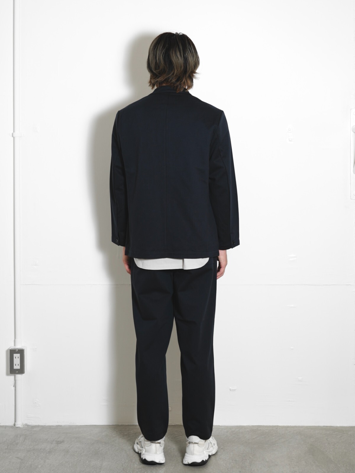 CURLY&Co. 남성 Peach Gabardine Trousers 이미지10