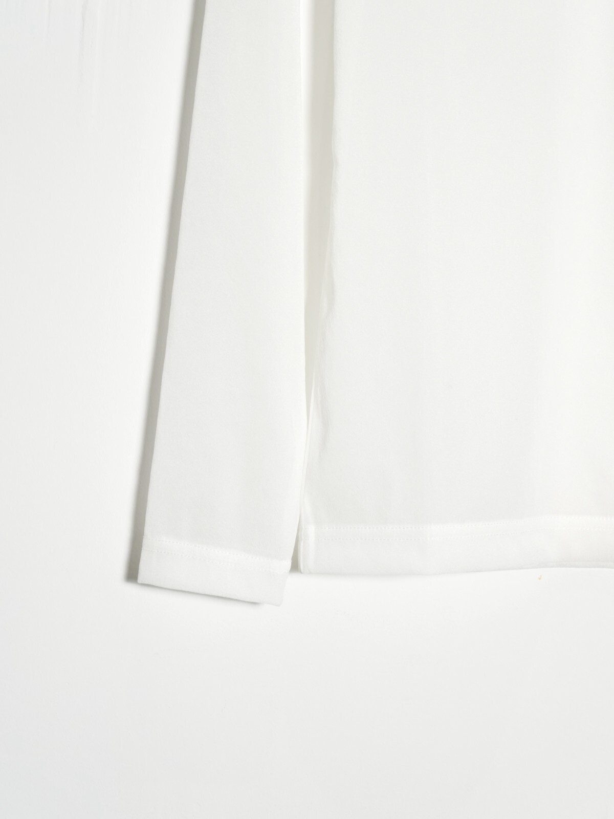 mister it. WOMENS & MENS Manon (23SS) IMAGE5