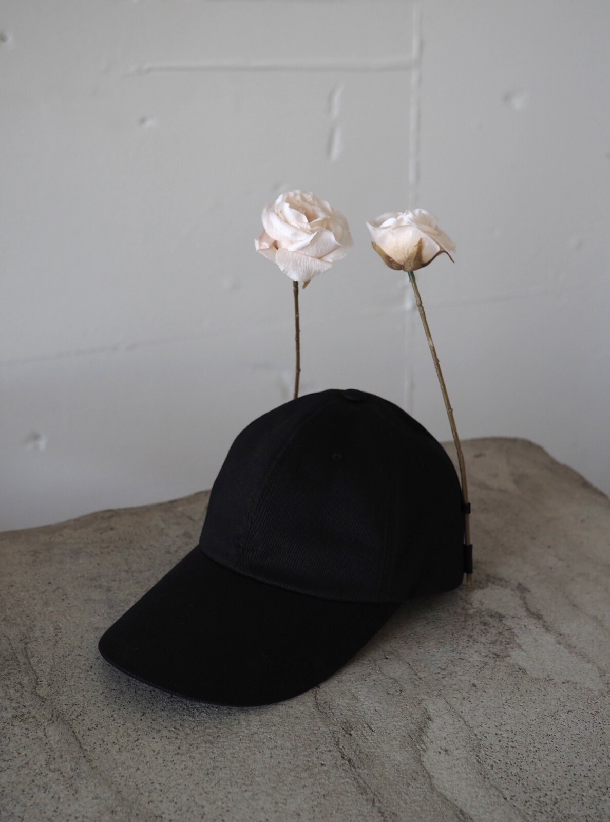 mister it. WOMENS & MENS Moi (23SS) IMAGE6