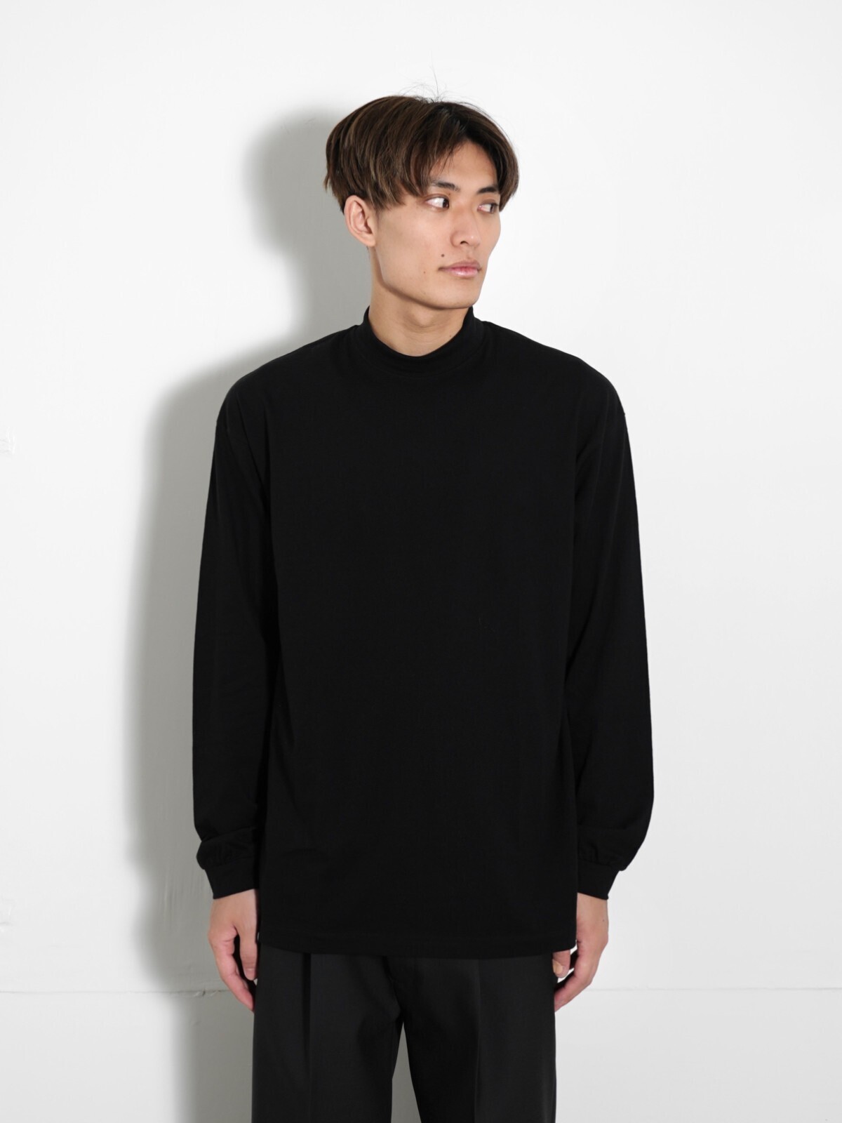カーリー レディース & メンズ カシミヤブレンドモックネックL/S Tシャツ 画像1