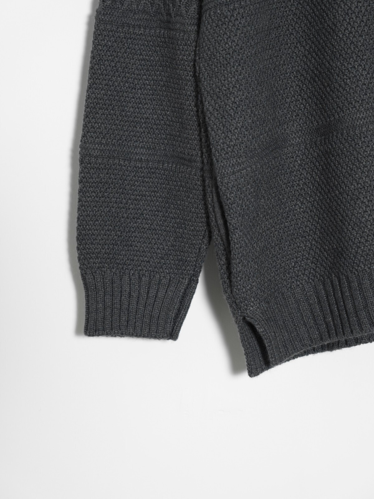 CURLY&Co. WOMENS & MENS Big Silhouette Waffle P/O Knit IMAGE7