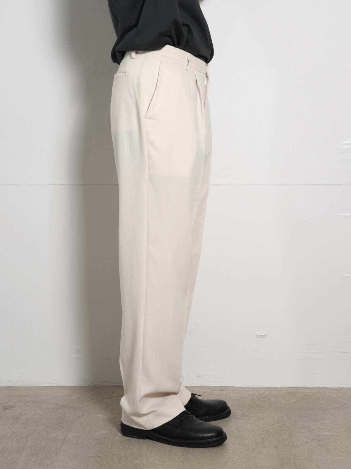 FUJI MENS Chino One Tuck Slacks  IMAGE3