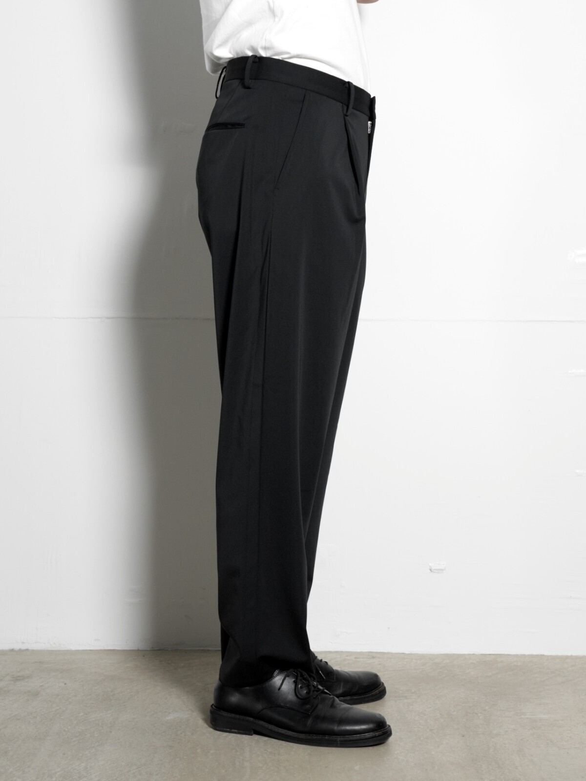 :colon MENS 1out-Pleats Slacks -Stretch Jersey- IMAGE10