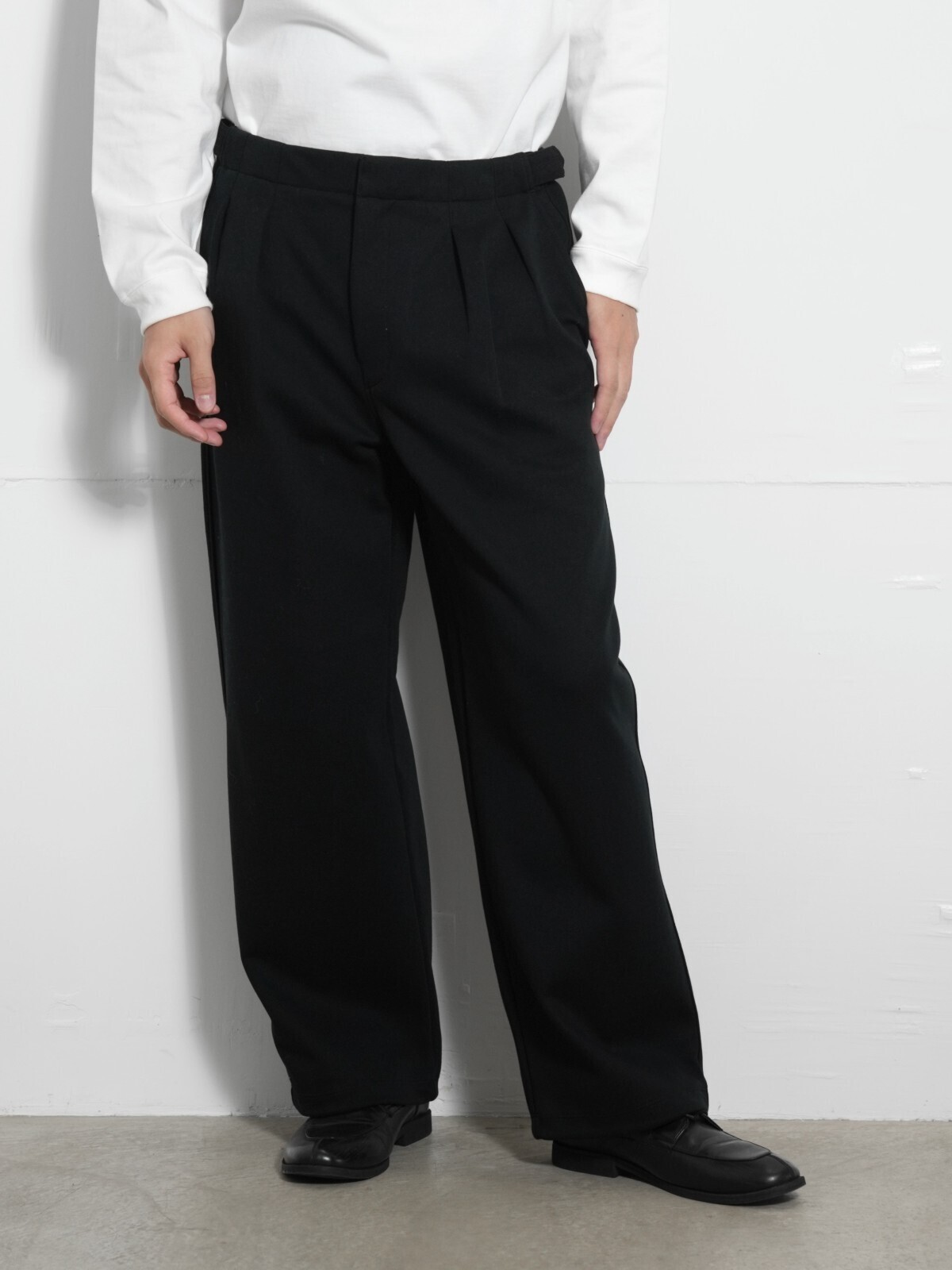 CURLY&Co. WOMENS & MENS STRAIGHT SILHOUETTE TAB PANTS -solid-  IMAGE2