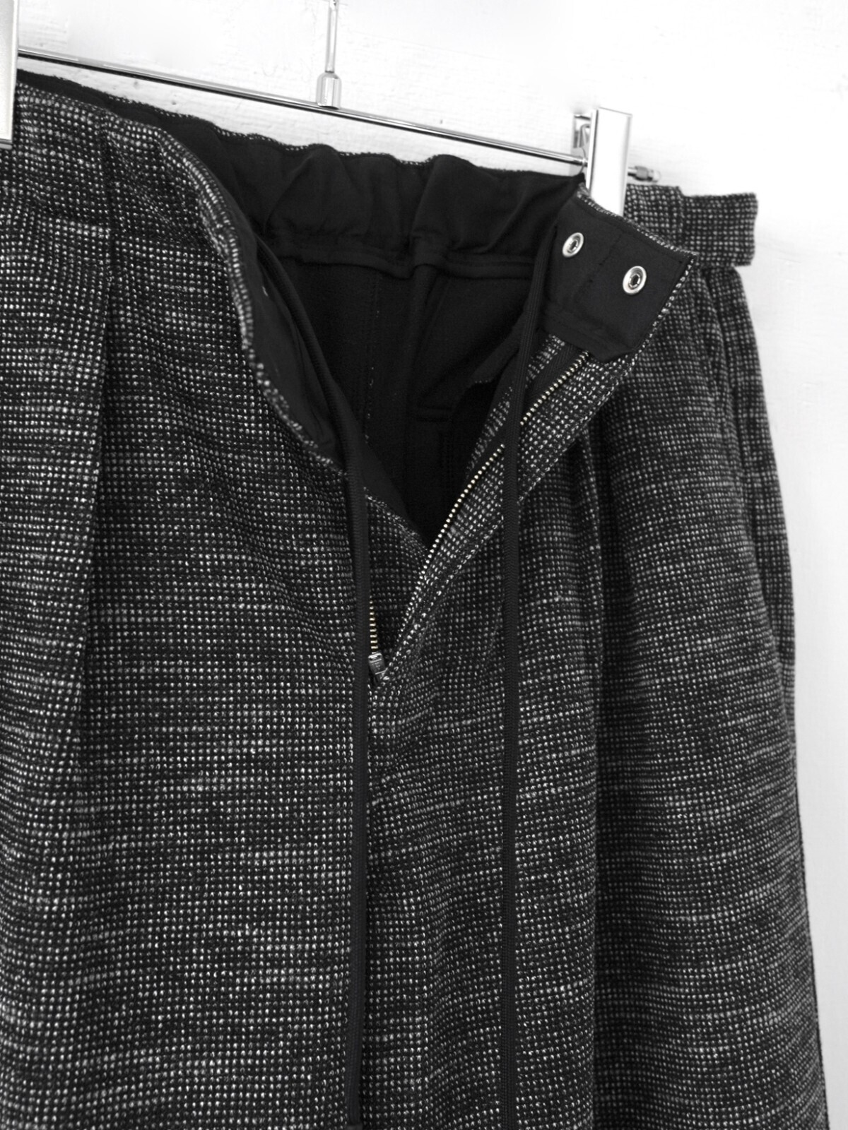 CURLY&Co. WOMENS & MENS STRAIGHT SILHOUETTE TAB PANTS -tweed-  IMAGE9