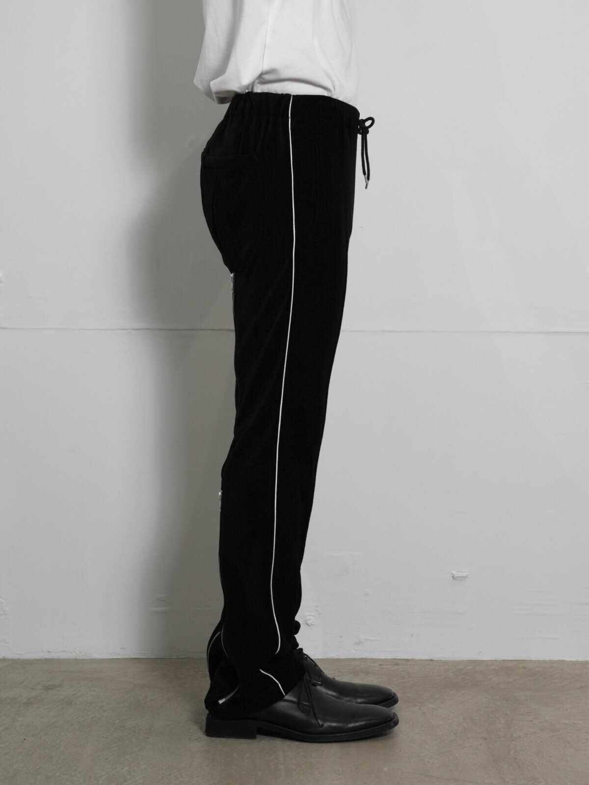dairiku ベロアパンツ 23aw ベロアトラックパンツ - ダイリク メンズ｜公式通販サイト
