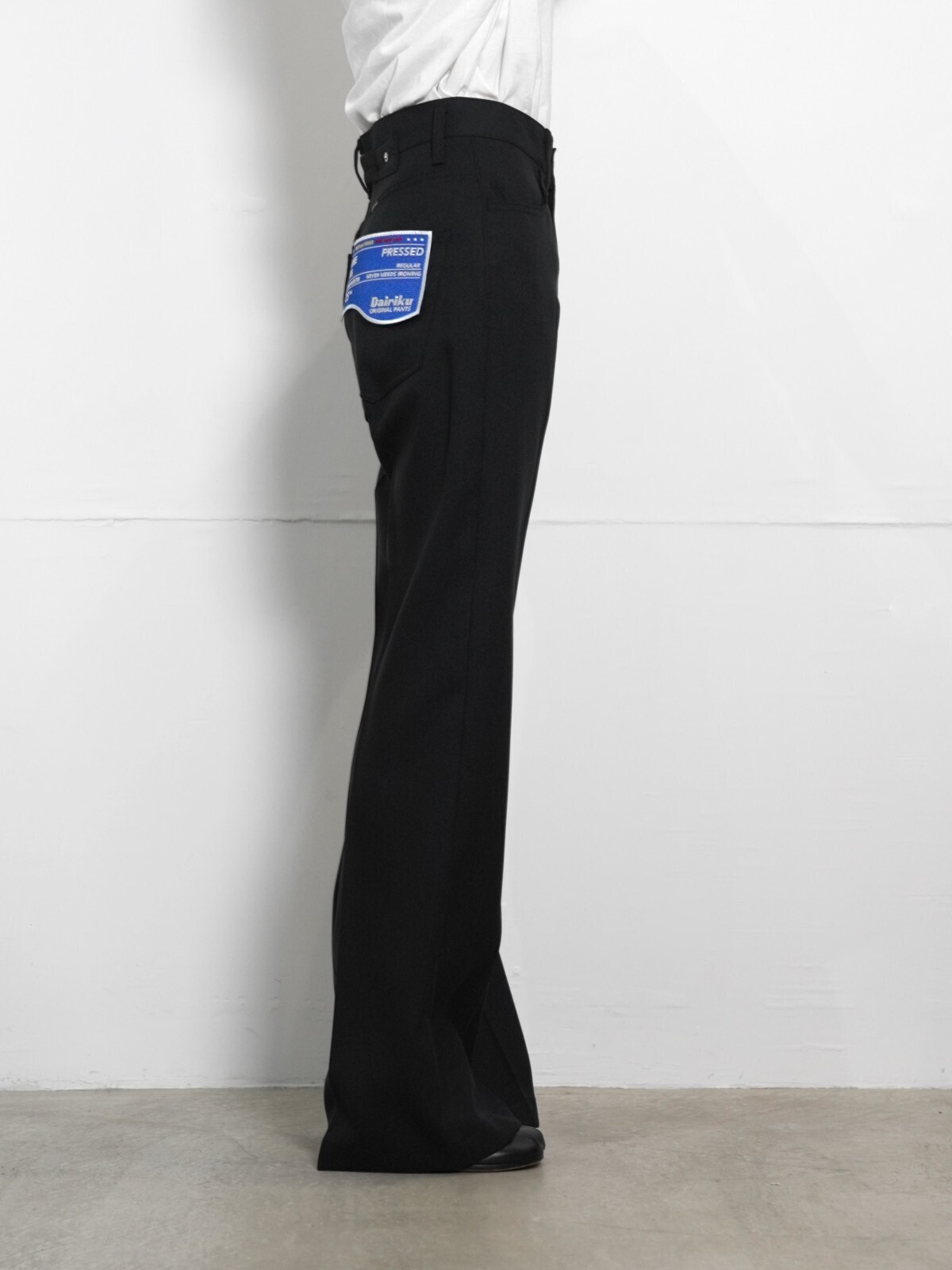 DAIRIKU 女士 "Flare" Pressed Pants (23AW) 图片9