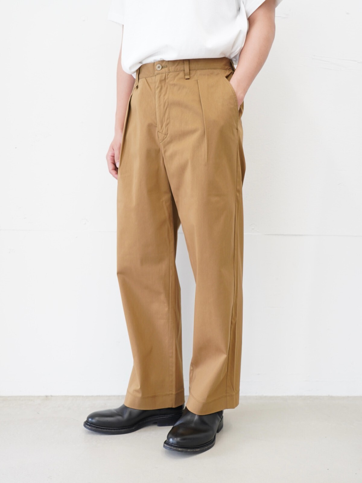 CURLY&Co. 남성 Ardwick Wide Trousers 이미지4
