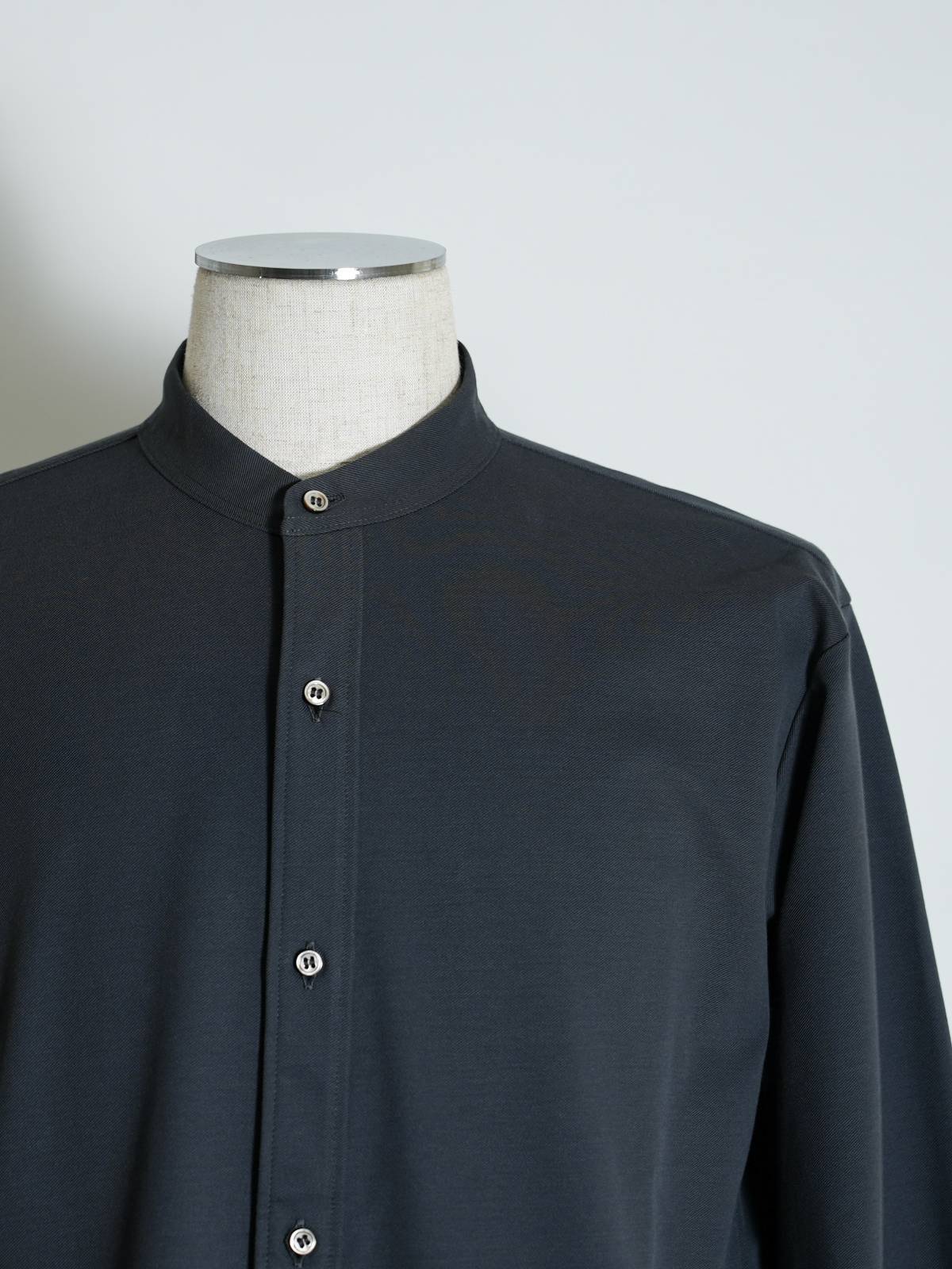 カーリー メンズ プロスペクト ロングスリーブ バンドカラーシャツ ”プレーン” 画像4